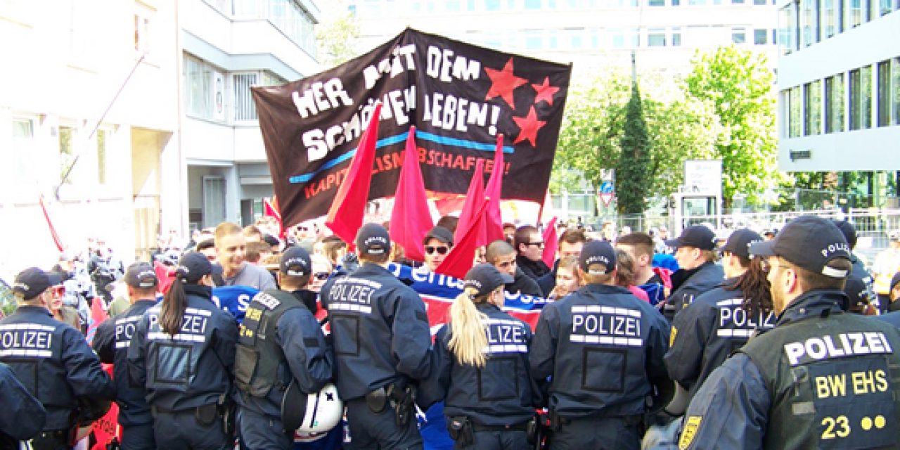 Bericht & Bilder vom Revolutionären 1. Mai 2012 in Stuttgart