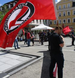 Reaktionäre „Demo für Alle“ angreifen!