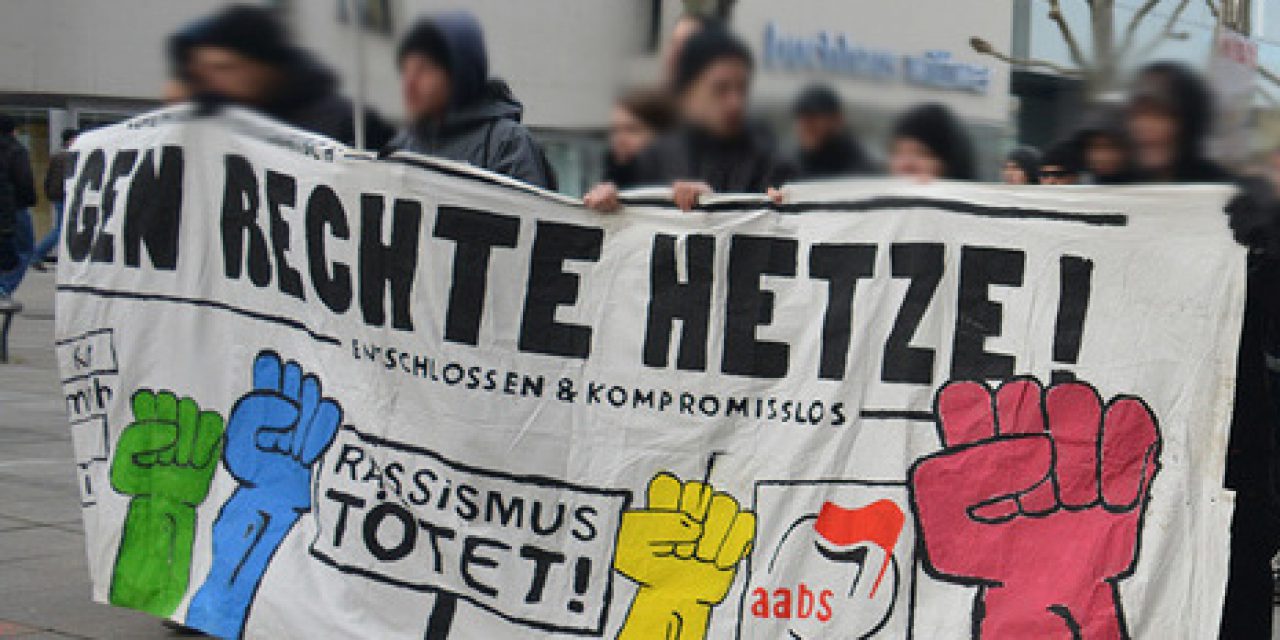 Lautstarker Protest gegen die „Demo für Alle“ in Stuttgart