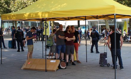 Infostand der „Identitären“ gestört
