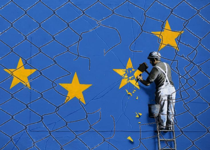 Die EU? Kein Friedensprojekt! Straßen-Flashmob auf der Demo am 19. Mai
