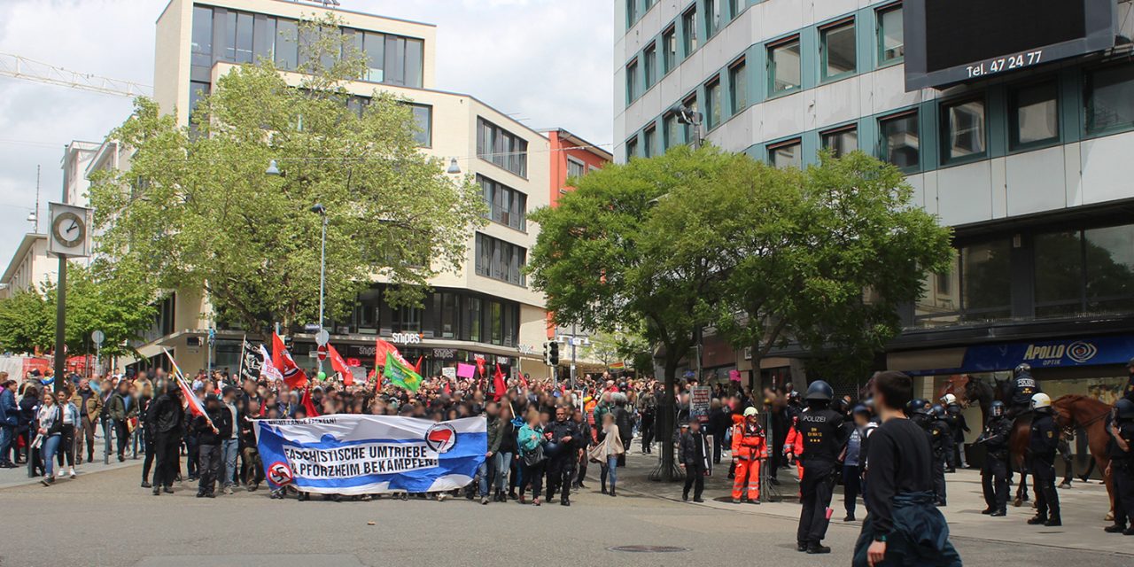 Großaufgebot der Polizei ermöglicht Naziaufmarsch in Pforzheim