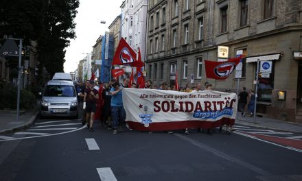 200 Leute bei Demo gegen Rechtsruck im Osten