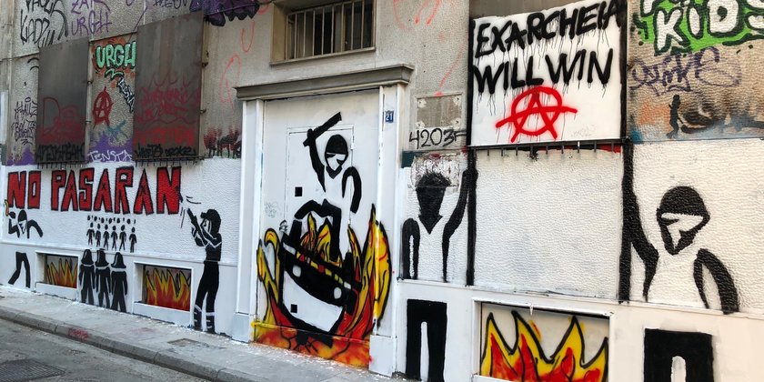 Startschuss der Angriffe auf das rebellische Viertel Exarchia in Athen
