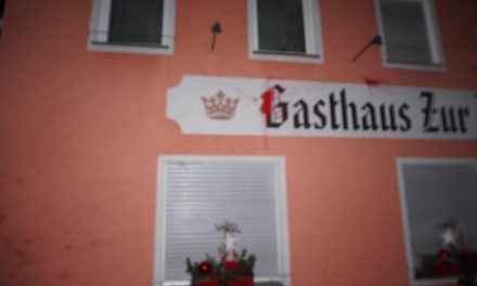 Nazi-Gasthaus angegriffen!
