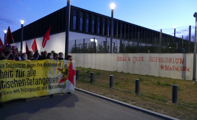 Spontandemo um den Knast in Stammheim – Gegen Knasturteile und Klassenjustiz