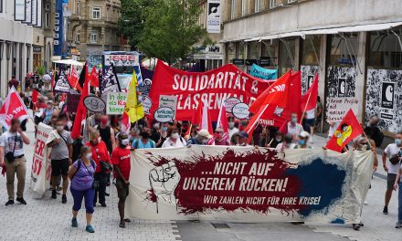 „Die Reichen sollen die Krise bezahlen” Fotos und Bericht vom Aktionstag