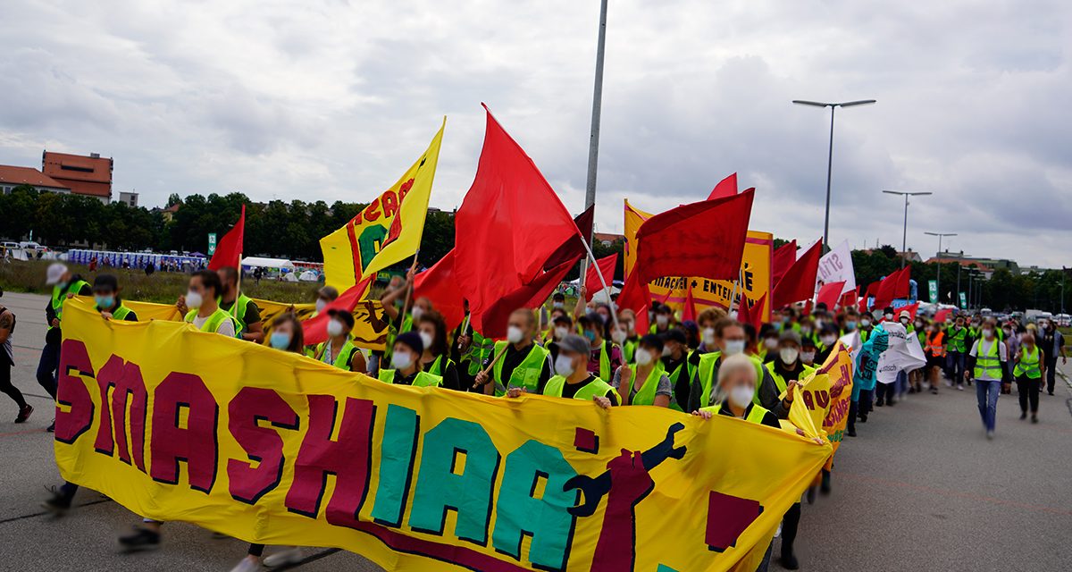Nachbereitung und Video der Proteste gegen die IAA in München