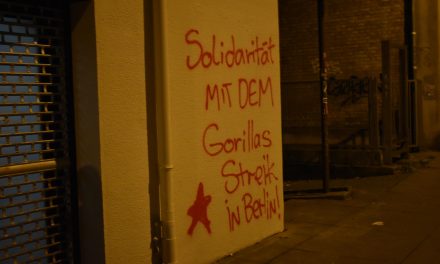 In Solidarität mit den Streikenden – Gorillas angegriffen