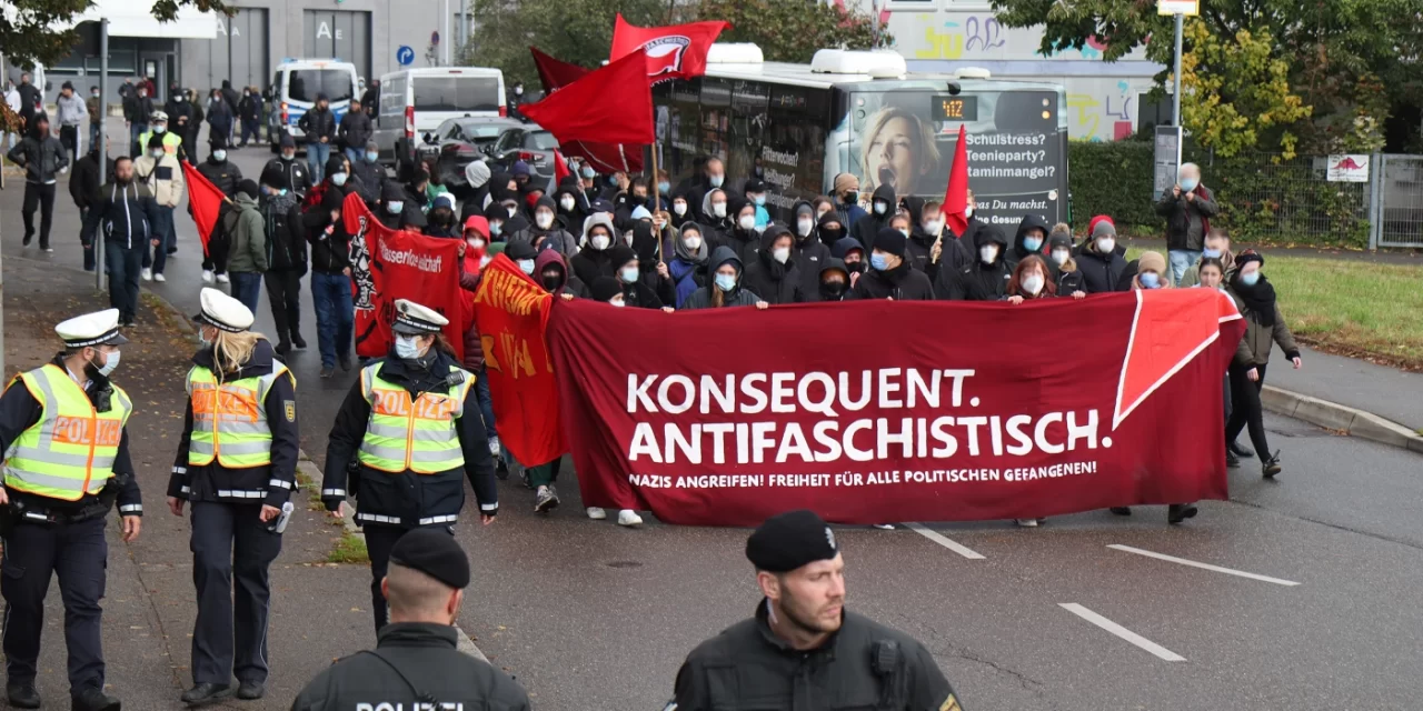Knasturteil im Wasen Verfahren – Zusammen Stand Halten!
