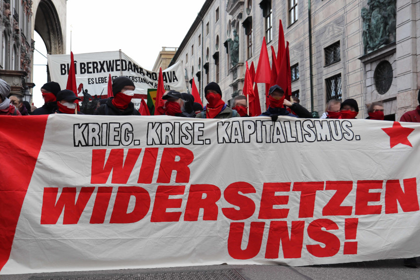 Widerständig trotz Polizeigewalt – Ein Tag gegen imperialistischen Krieg und rassistischen Terror